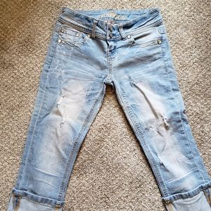 Almost Famous size 3 capri